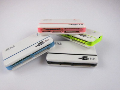 多功能讀卡器 電腦3C數(shù)碼產(chǎn)品批發(fā)代理網(wǎng)絡(luò)直銷B038 六卡槽讀卡器全面解析